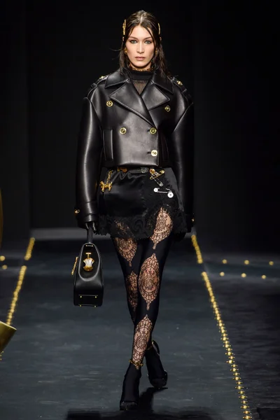 Look 53